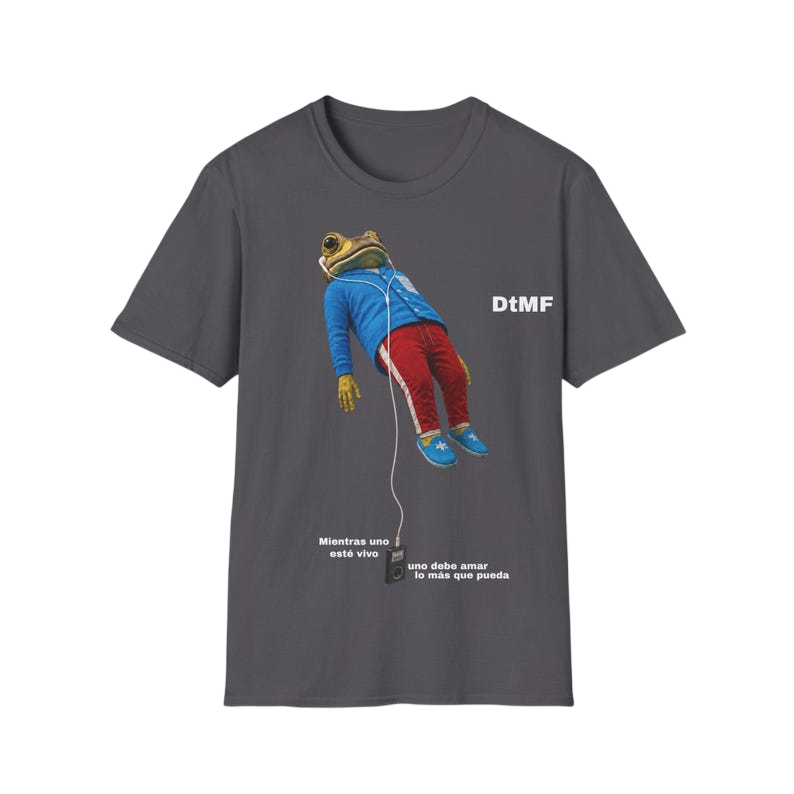 Bad Bunny Frog DTMF "Mientras uno está vivo uno debe amar los más que peda" T-Shirt | Bad Bunny Merch | DTMF Merch