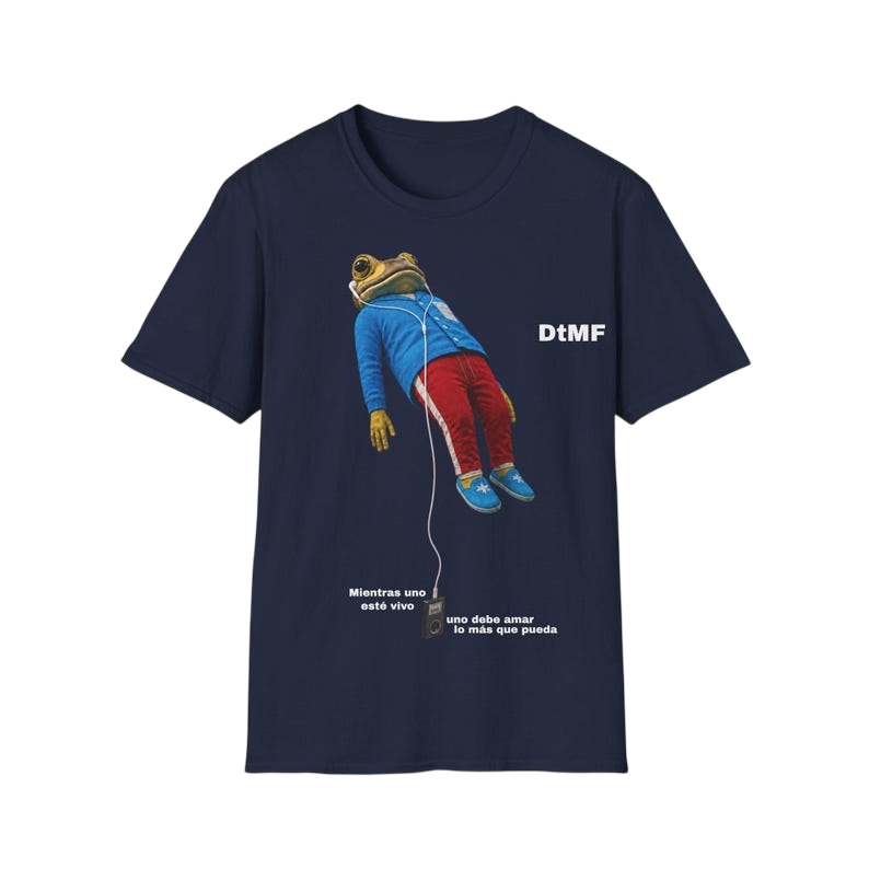 Bad Bunny Frog DTMF "Mientras uno está vivo uno debe amar los más que peda" T-Shirt | Bad Bunny Merch | DTMF Merch