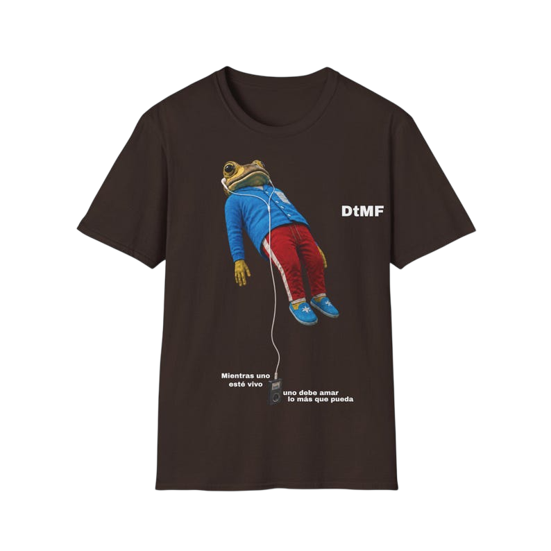 Bad Bunny Frog DTMF "Mientras uno está vivo uno debe amar los más que peda" T-Shirt | Bad Bunny Merch | DTMF Merch